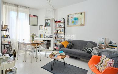 BILOCALE ULTIMO PIANO