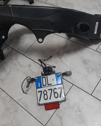 TELAIO IMMATRICOLATO YAMAHA R1 2008
