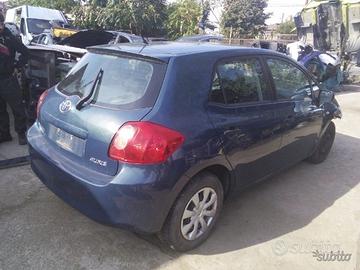 Toyota Auris- 2009- 2.0 Diesel