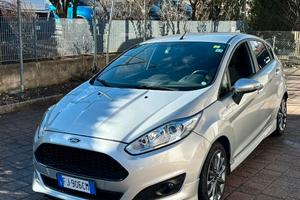 Ford Fiesta St line 1.5 turbo 75cv NEOPATENTATI