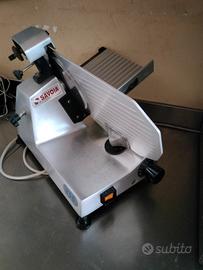 Affettatrice professionale 