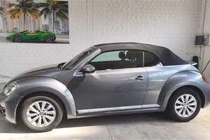Volkswagen Maggiolino Cabrio 2.0 TDI Design BlueMo