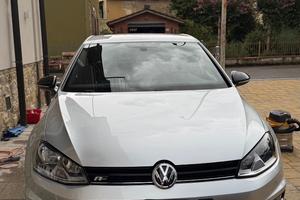 Volkswagen Golf 7 R-Line