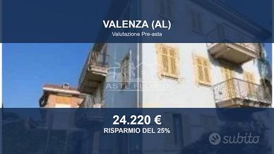 Immobile in asta di 86 m² a Valenza