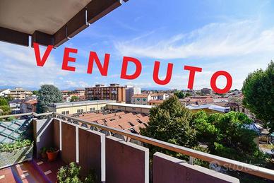 Appartamento di 151 m² con 4 locali e box auto a S