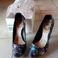 Scarpe decolte nere fantasia Fornarina numero 37