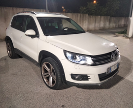 Tiguan R-line 2.0 TSI 211cv