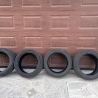 Gomme Pirelli scorpion  al 35% 40%  255/45/19