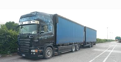 Scania R560