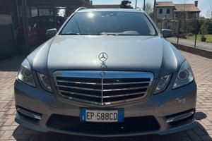 Mercedes e350 4 Matic 275 cv