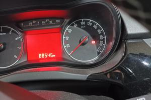 Opel Corsa 1.2 5^ serie 5 porte