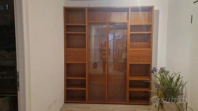 libreria e buffet della Poliform