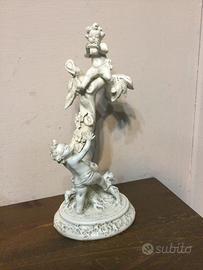 Statua in porcellana