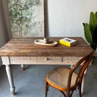 Tavolo artigianale restaurato – 132x77 cm