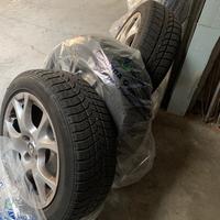 Cerchi Alfa Romeo Mito da 16 e gomme invernali