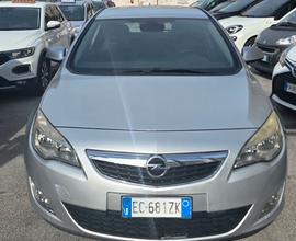 Opel Astra 1.4 Turbo 140CV 5 porte Cosmo