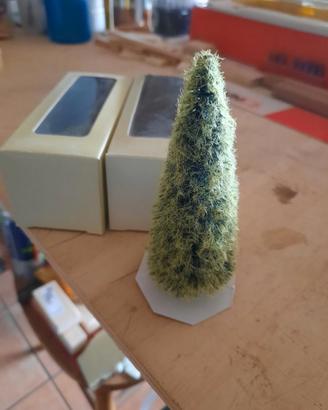 Accessori plastico : lotto 3 alberi