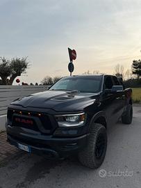 Dodge ram 5.7  gpl 2020