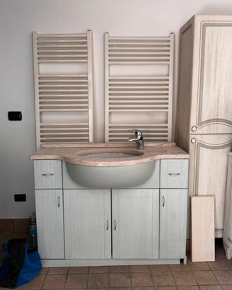 Set di mobili bagno