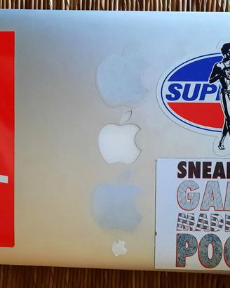 Apple Macbook