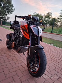 Ktm 1290 superduke r