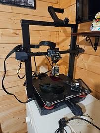 Stampante 3d Creality Ender-3 S1.