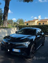 Alfa romeo stelvio 2.2 160 cv sprint veloce