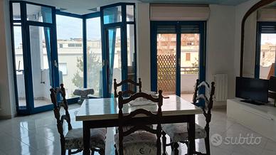 Appartamento in centro con box auto