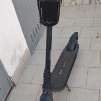 Monopattino Ninebot Segaway ES 2 pro