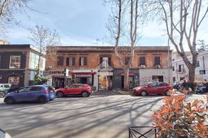 MONOLOCALE A ROMA