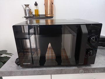 Forno microonde Toshiba