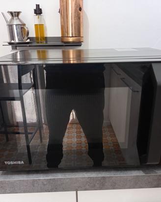 Forno microonde Toshiba