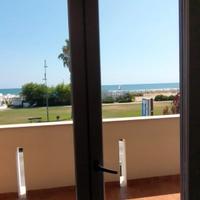 Fronte mare porto sant' elpidio