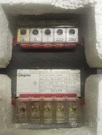 Trasformatore di isolamento 220/380V 55/0/55
