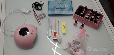 Kit completo per manicure gel semipermanente. 