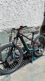 Mountain bike elettrica Lapierre