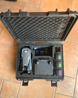 Mavic 3 pro combo + RC PRO + valigia