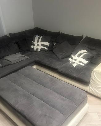 Divano usato regal o
