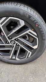 Gomme Michelin 235/50/R19