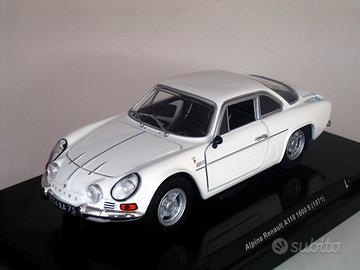 Modello auto renault alpine no burago
