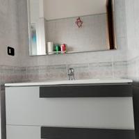 Mobile bagno sospeso in legno con 2 cassetti