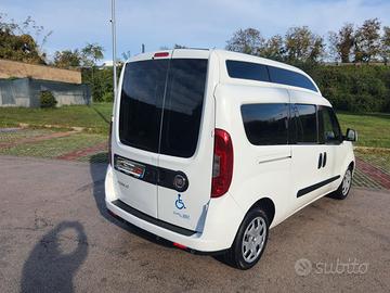 Fiat Doblo Maxi 1.6 MJ Trasporto Disabili 6 Posti