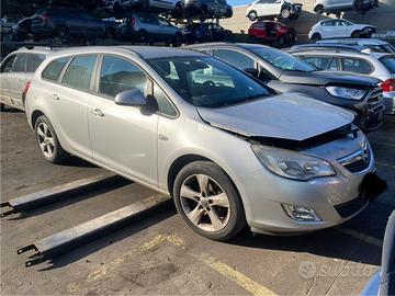 Ricambi Opel Astra J