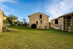 Rustico / Casale di 1509 m² con più di 5 locali e 