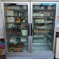 Vetrina refrigerata doppia per torte – Tecna