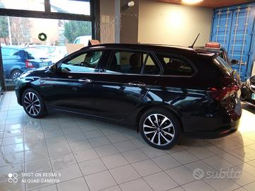 Fiat Tipo 1.6 Mjt S&S SW design 120CV TELECAMERA N