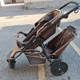 Passeggino gemellare o fratellare hauck