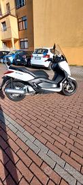X max 250  abs