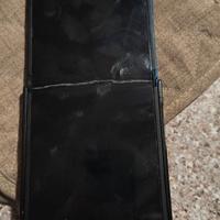Cellulare per pezzi