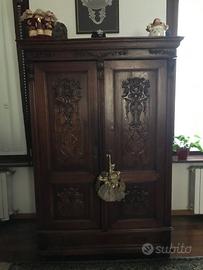 Armadio fine '800